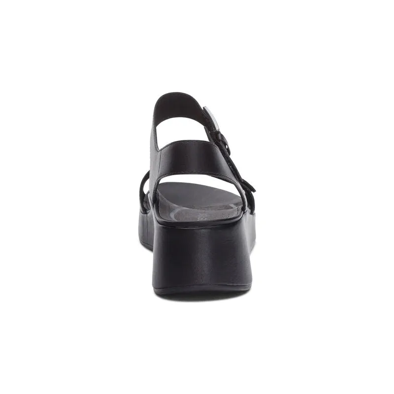 Ariel Adjustable Quarter Strap Wedge