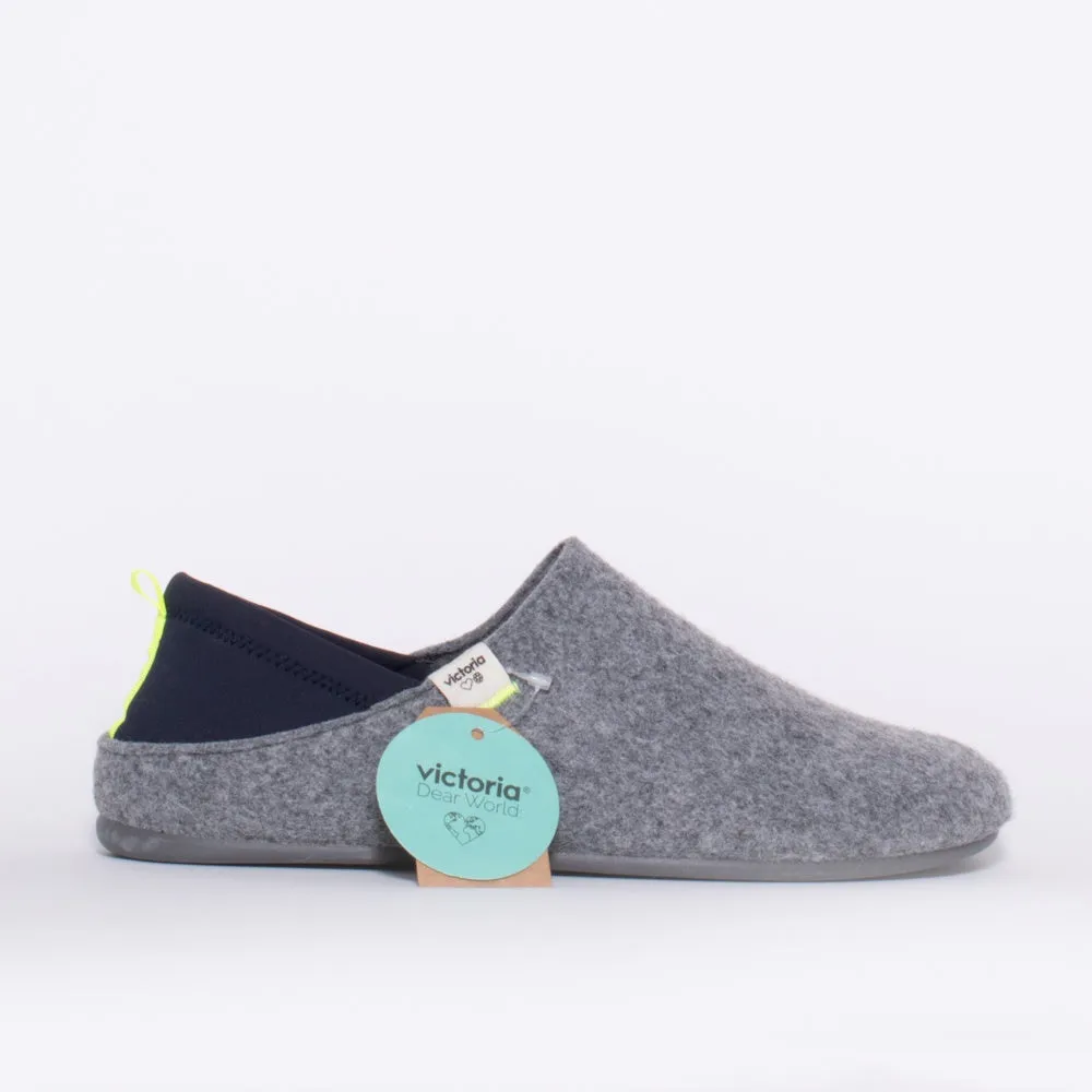 Cleo Grey
