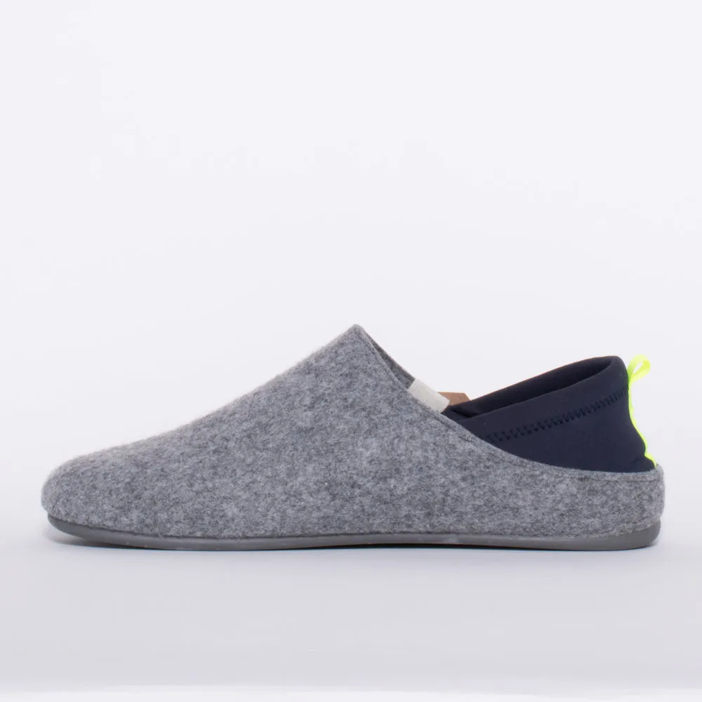 Cleo Grey