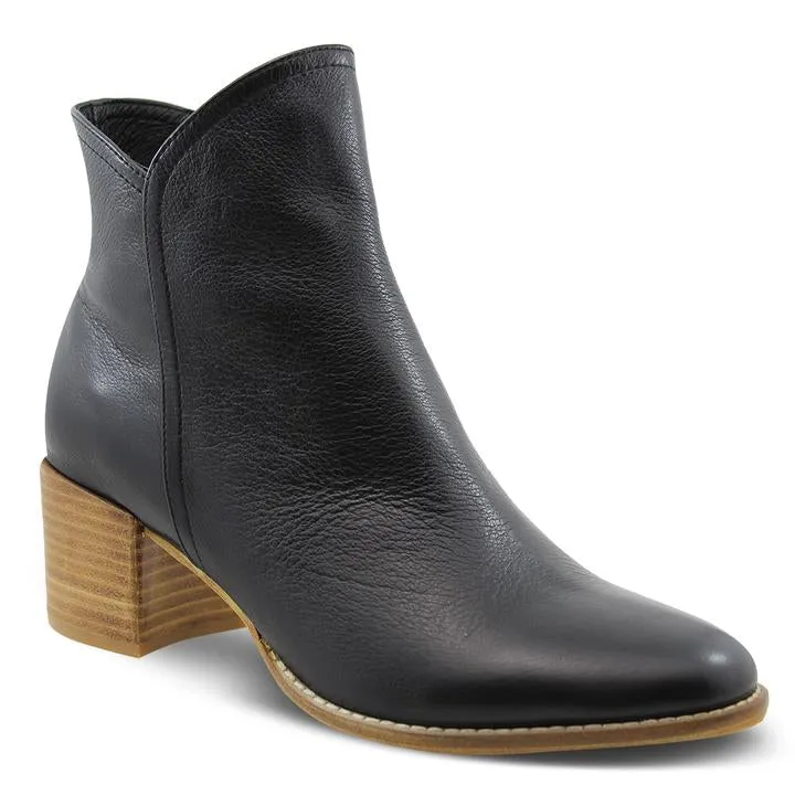 Django & Juliette 'Mockas' - Black with Natural Heel