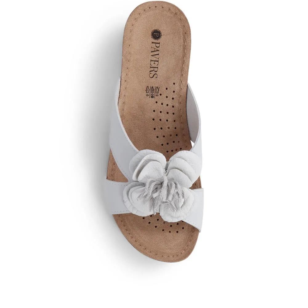 Embellished Mule Sandals - MUYA37003 / 323 446
