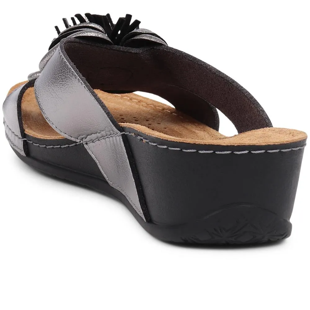 Embellished Mule Sandals - MUYA37003 / 323 446