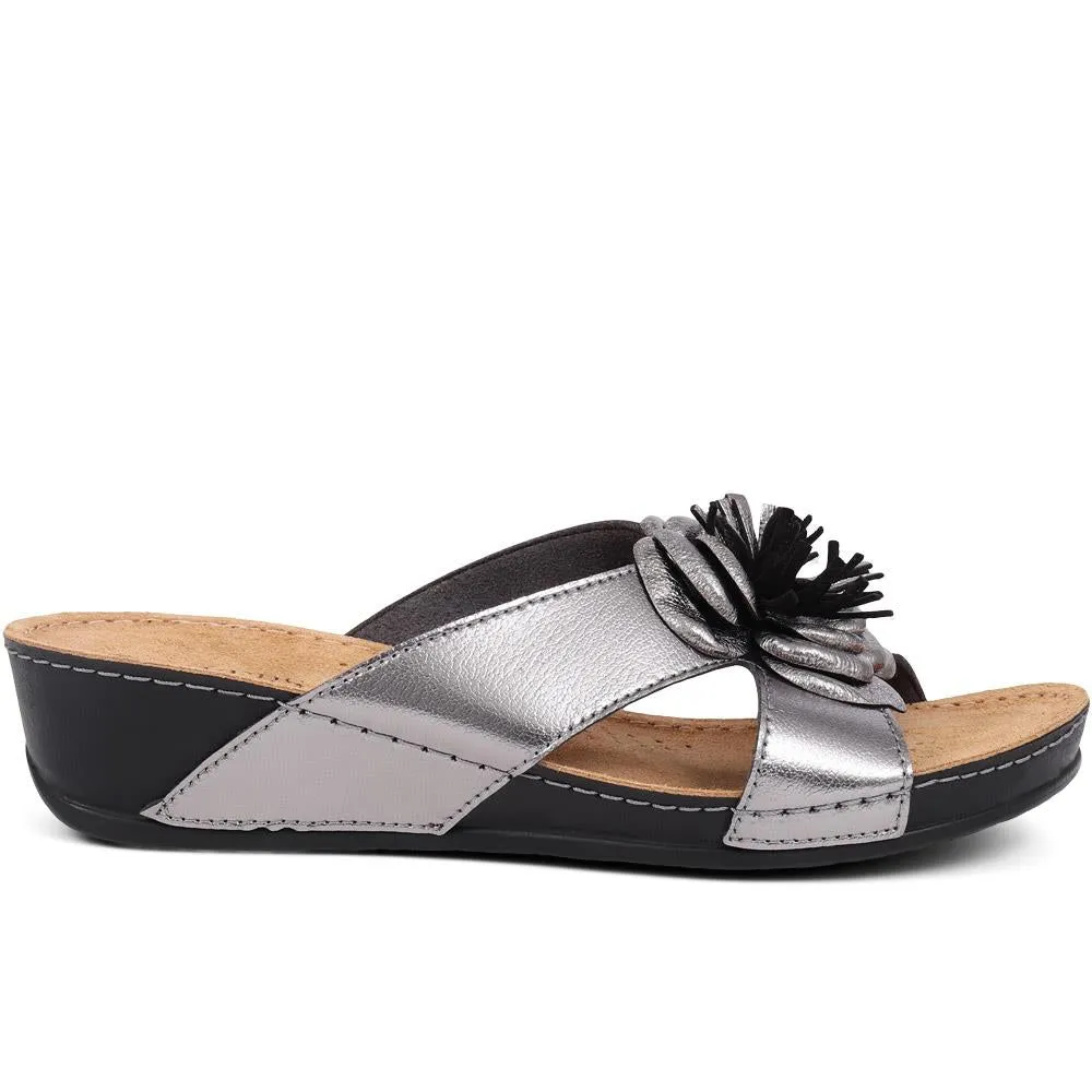 Embellished Mule Sandals - MUYA37003 / 323 446