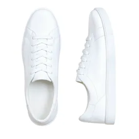 NOBA Classic Sneaker