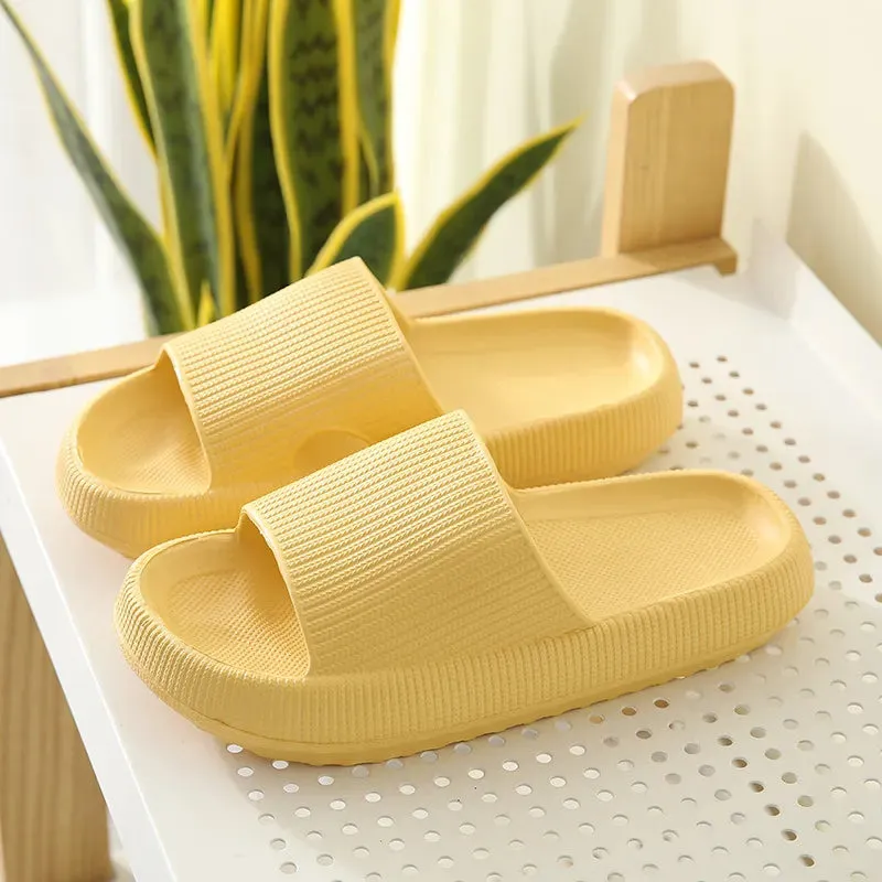 Quick-drying non-slip shower slippers.