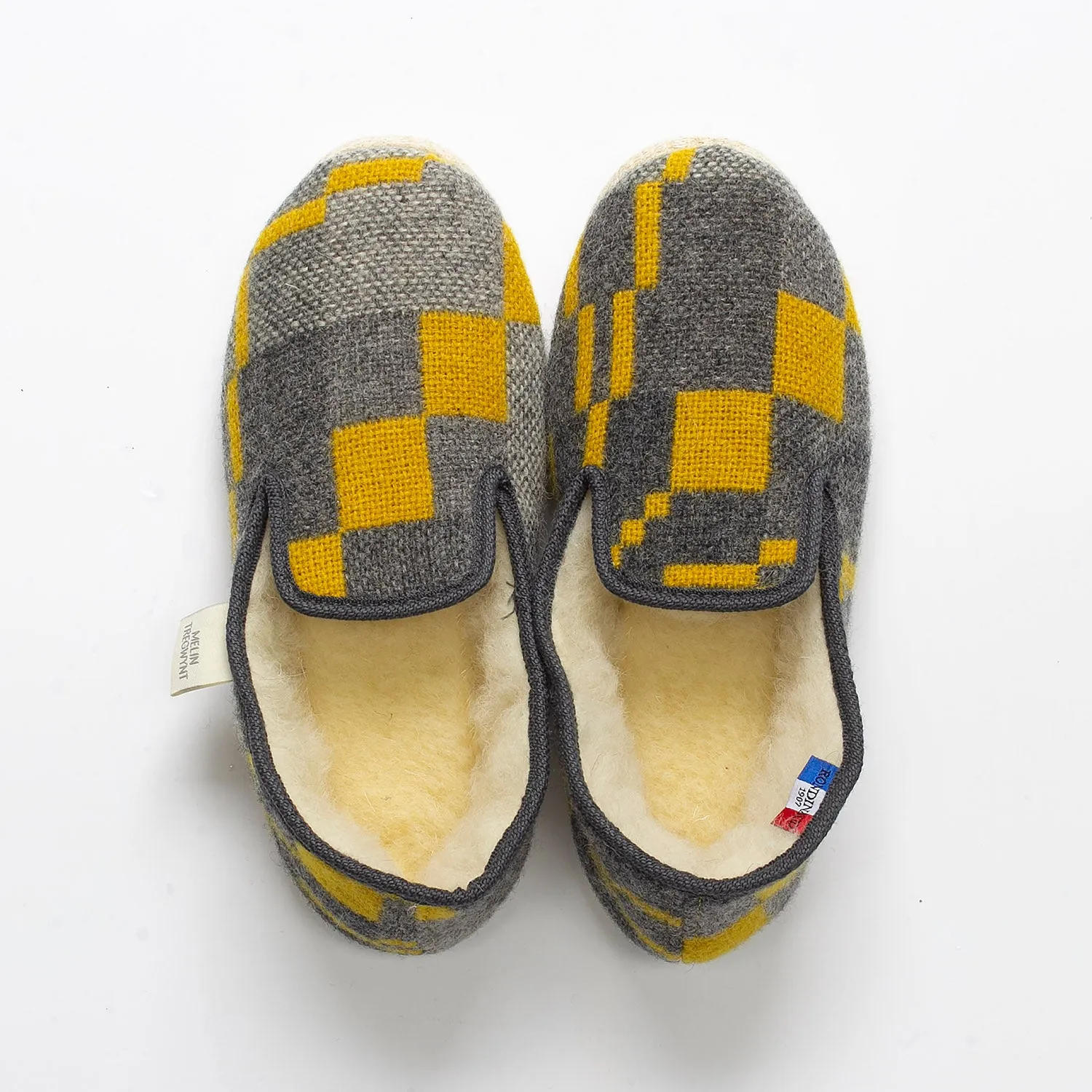 Vintage Star Classic Slippers