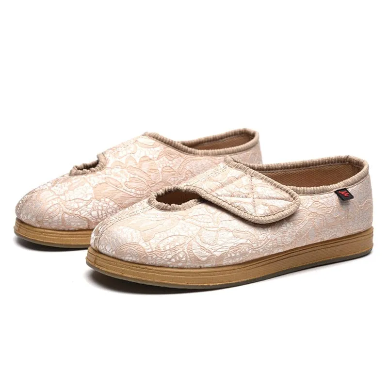 Wide No-Tie Slipper-Shoes